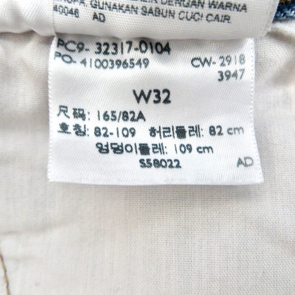 NEW! Levi's 501 Denim Jean Shorts Distressed Button Fly Cutoff Blue SZ 32 - Picture 6 of 6